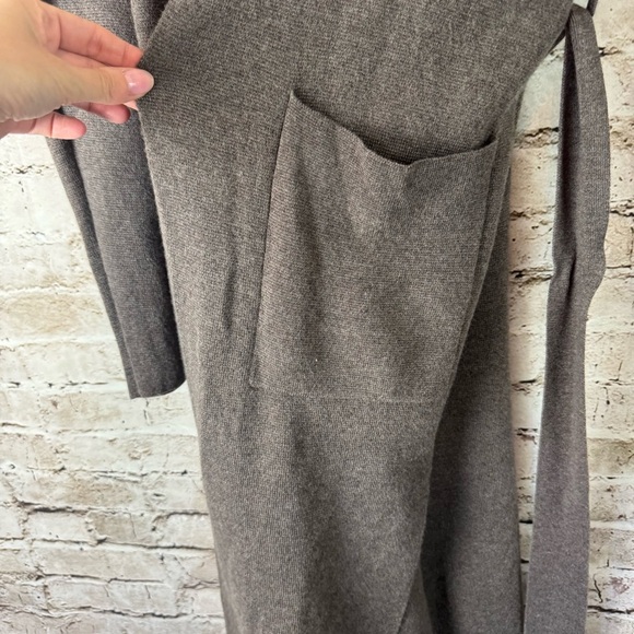 Wilfred Aritzia XS Belize Belted Cardigan Sweater Merino Wool Brown Pockets - Picture 4 of 9